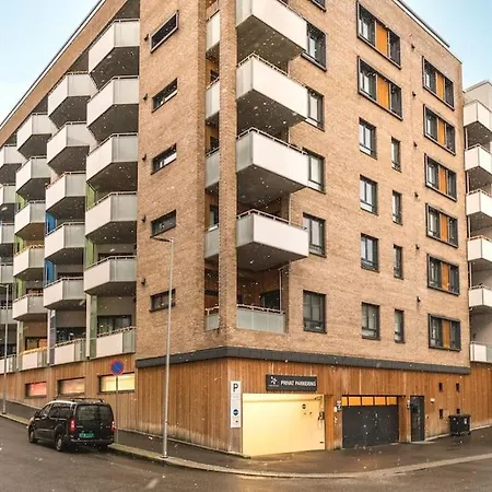 דירה Central City Apartment